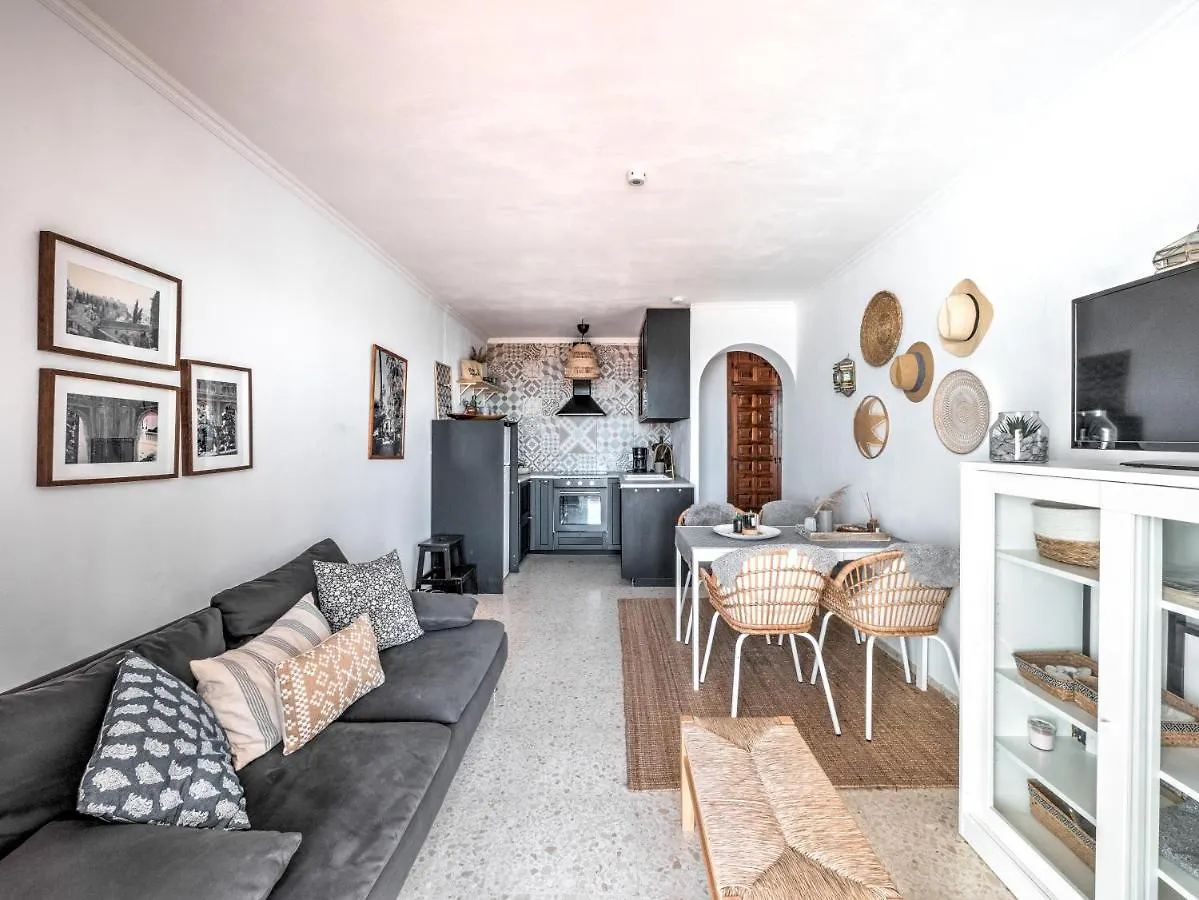 Newly Renovated Apartment In Nerja With Huge Pool